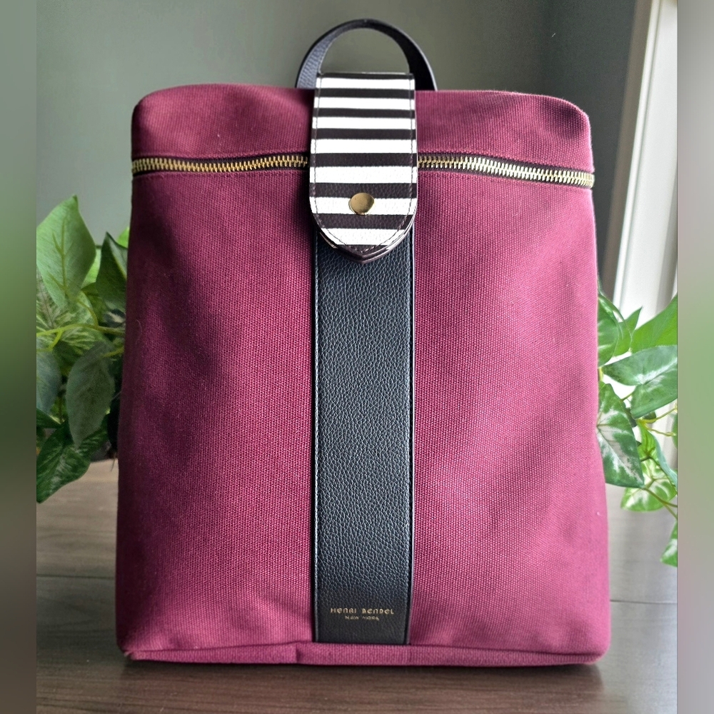 ☀️ Henri Bendel Limited Edition Centennial Stripe Canvas Convertible Backpack